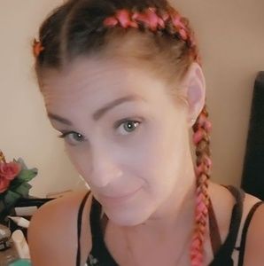 Meet your Posher, Christiane